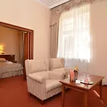 Olympia Wellness Hotel 4*