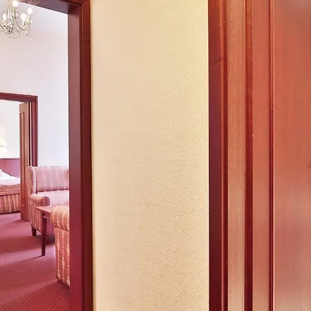 Olympia Wellness 4*