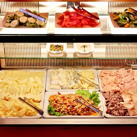 Olympia Wellness Hotel KLV
