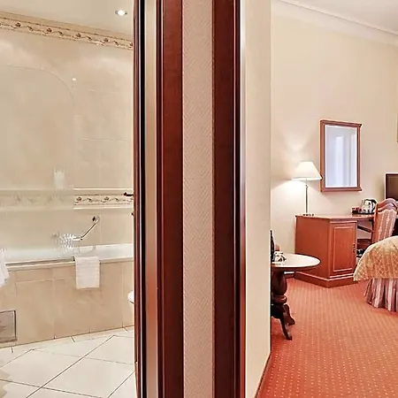 Olympia Wellness Hotel 4*