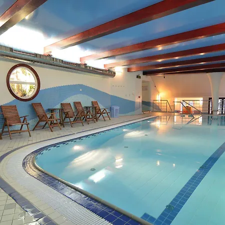 酒店 Olympia Wellness 4*
