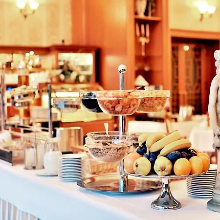 Olympia Wellness Hotel 4*