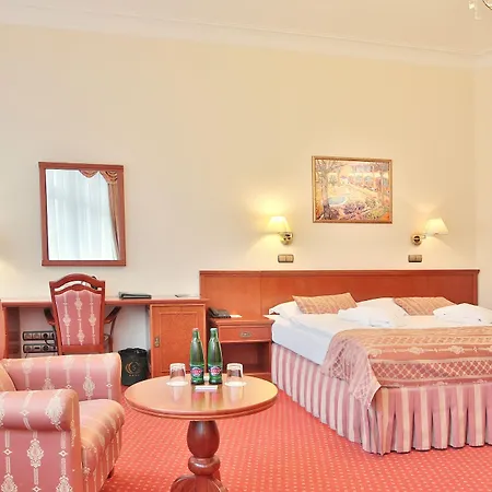 Olympia Wellness 4*