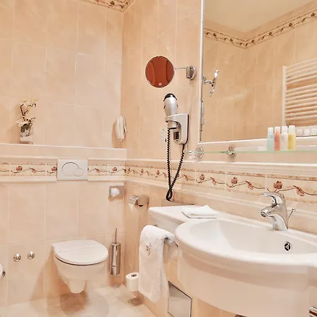 Olympia Wellness Hotel Karlovy Vary