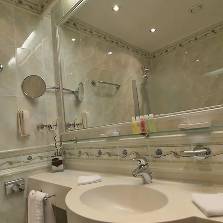 Hotel Olympia Wellness Karlovy Vary
